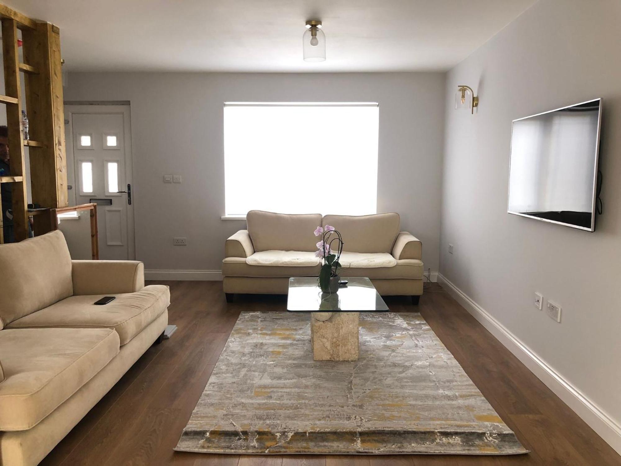 Cozy House With Free Parking & Wifi Near Maryland Station 호텔 런던 외부 사진